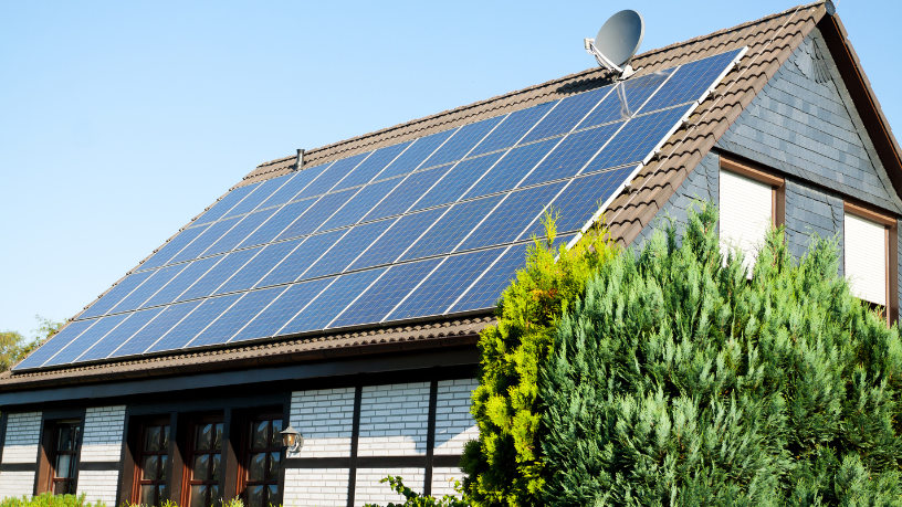 Imóveis que geram sua própria energia são tendência — como destaca Fernando Bruno Crestani.