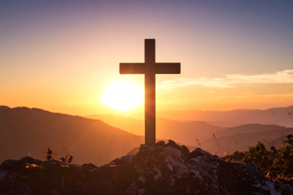 Jose Eduardo De Oliveira e Silva destaca a trajetória inspiradora de São João Paulo II, símbolo de esperança e defensor incansável da dignidade humana.