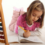 Sérgio Bento De Araújo explica como a aprendizagem adaptativa transforma a matemática por meio de roteiros inteligentes e plataformas eficientes.